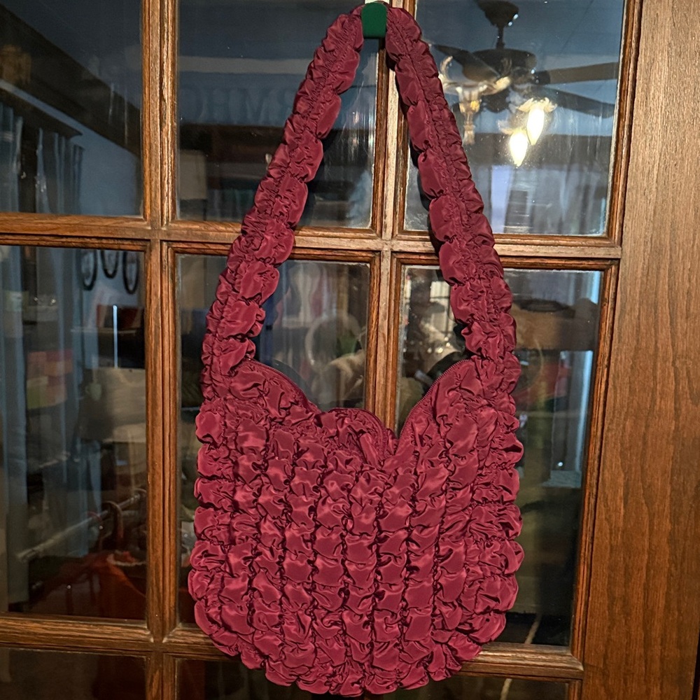 Burgundy Popcorn Texture‎ Shoulder Bag Smocked Ruffle Hobo Purse Wine Red Y2K